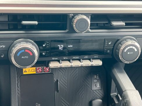 New 2026 Toyota 4Runner TRD Off-Road Premium image 18