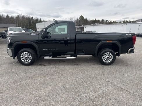 New 2026 GMC Sierra 2500 SLE AWD/4WD image 3
