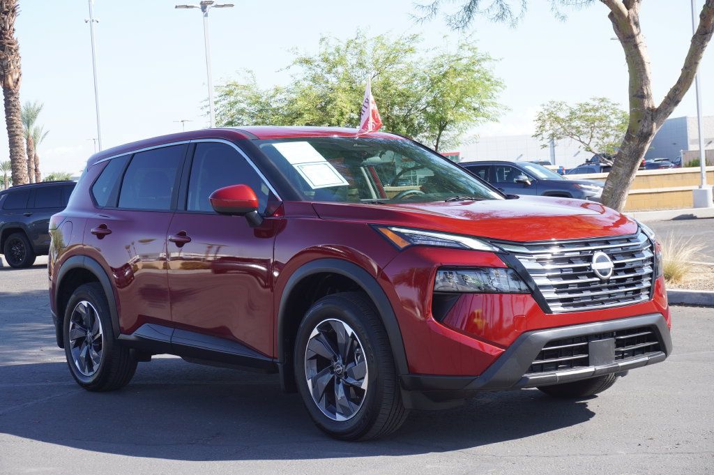 Certified 2026 Nissan Rogue SV FWD image 4