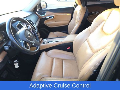 Used 2016 Volvo XC90 T8 Inscription image 8