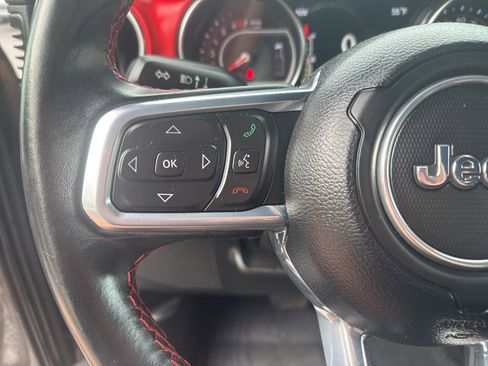 Used 2021 Jeep Wrangler Unlimited Rubicon image 19