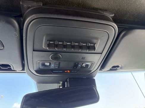 Used 2024 Ford Bronco Badlands AWD/4WD image 30