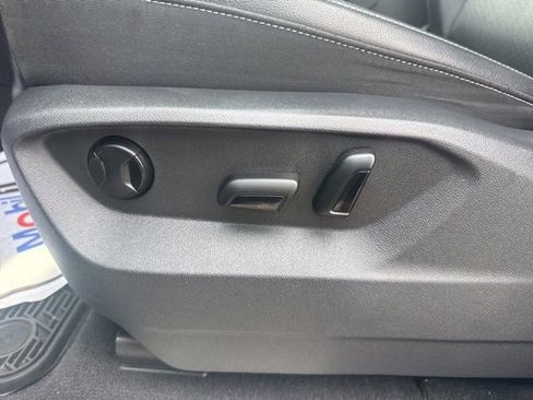 Used 2022 Volkswagen Atlas SE FWD image 13