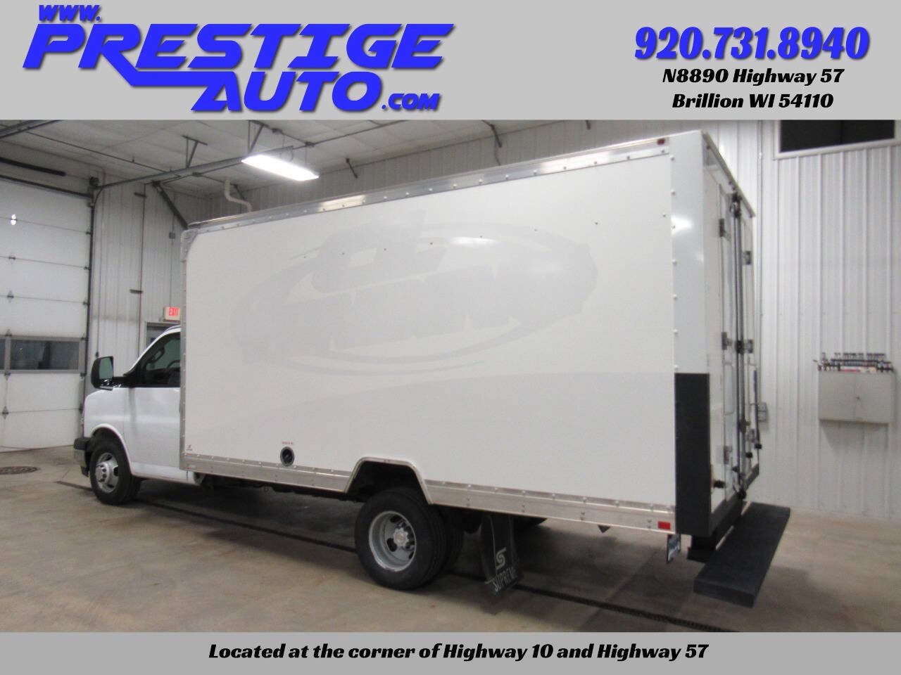 Used 2020 Chevrolet Express 3500 w/ Power Convenience Package RWD image 3