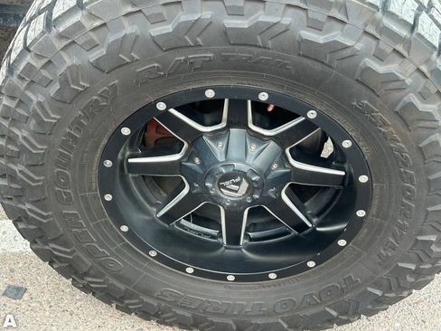 Used 2020 Jeep Wrangler Unlimited Rubicon AWD/4WD image 6