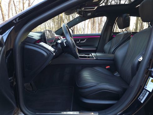 Used 2022 Mercedes-Benz S 500 4MATIC image 11