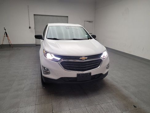 Used 2021 Chevrolet Equinox LS w/ LS Convenience Package AWD/4WD image 14