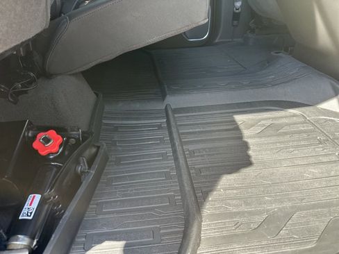 Used 2024 GMC Sierra 2500 Denali w/ Denali Reserve Package AWD/4WD image 17