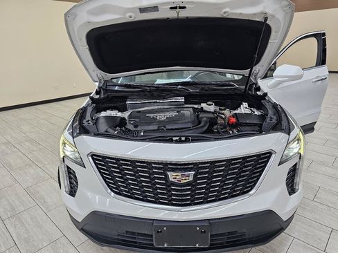 Used 2020 Cadillac XT4 Luxury w/ Cold Weather Package FWD image 44