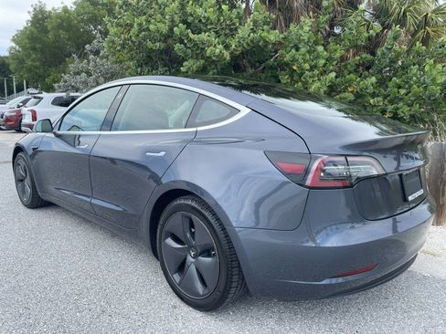 Used 2020 Tesla Model 3 RWD image 5