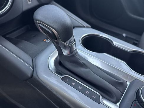 Certified 2024 Chevrolet Blazer LT w/ Convenience Package FWD image 17