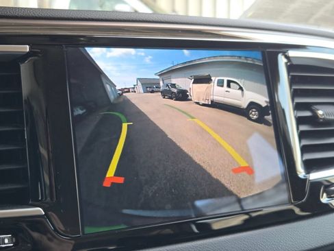 Certified 2018 Chrysler Pacifica Touring-L Plus FWD image 5