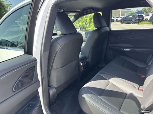 Used 2025 Lexus RX 350 FWD w/ Accessory Package (K3) image 25
