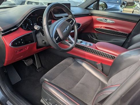 Used 2022 Genesis GV70 3.5T AWD/4WD image 8