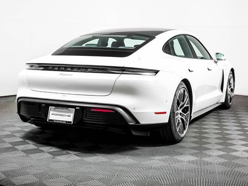 Certified 2024 Porsche Taycan w/ Premium Package RWD image 10