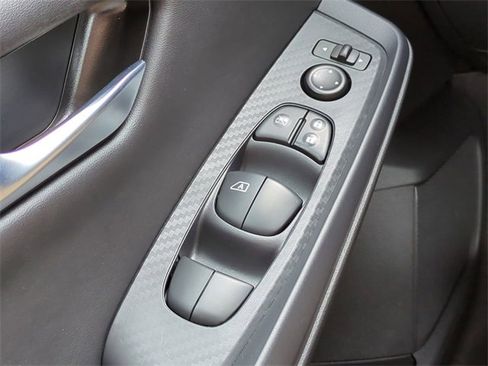 Used 2021 Nissan Sentra SV image 21