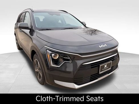 New 2026 Kia Niro LX image 5