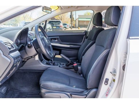 Used 2015 Subaru Crosstrek 2.0i Premium image 14