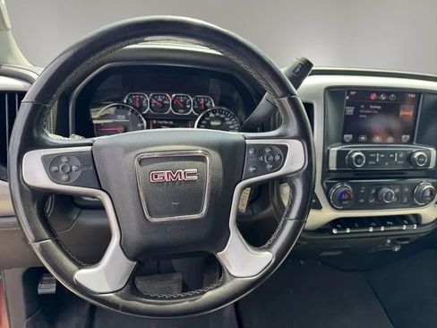 Used 2015 GMC Sierra 2500 SLE w/ SLE Preferred Package AWD/4WD image 22