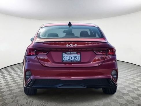 Certified 2023 Kia Forte GT-Line image 7