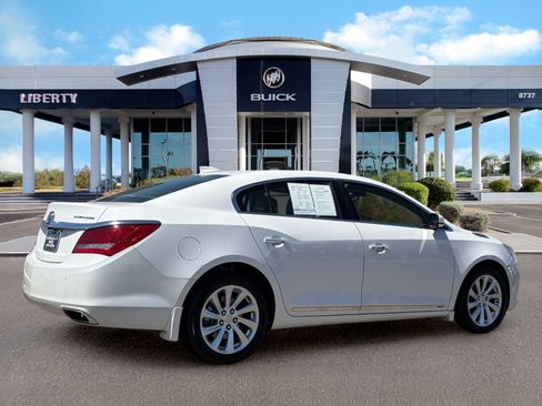 Used 2015 Buick LaCrosse Leather FWD image 4