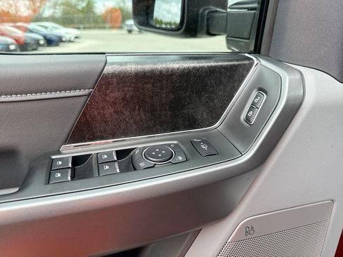 Used 2026 Ford F250 XLT w/ XLT Premium Package AWD/4WD image 15