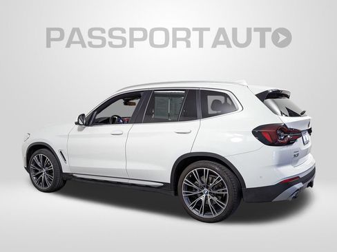Used 2023 BMW X3 xDrive30i w/ Premium Package AWD/4WD image 3