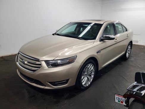 Used 2017 Ford Taurus Limited image 1