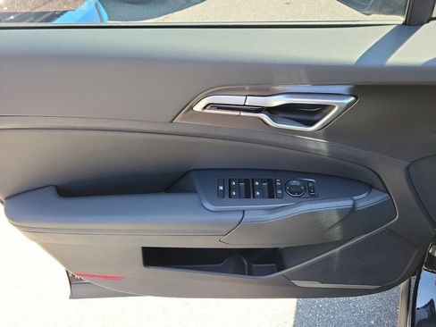 New 2026 Kia Sportage EX FWD image 18
