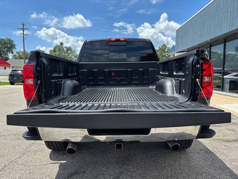 Used 2014 Chevrolet Silverado 1500 LTZ AWD/4WD image 9