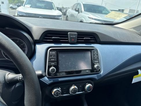 Used 2025 Nissan Versa SV w/ Trunk Package FWD image 9
