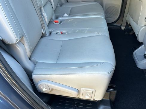 Used 2015 Toyota Highlander XLE FWD image 15