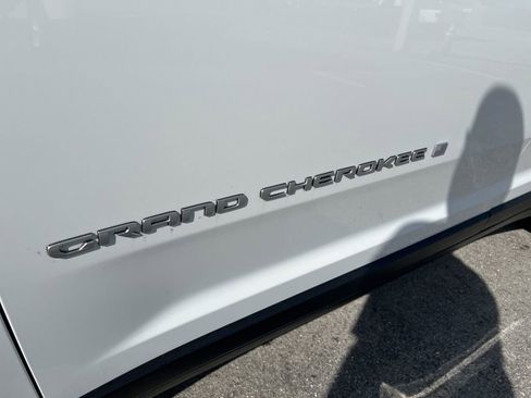 New 2025 Jeep Grand Cherokee Laredo X image 19