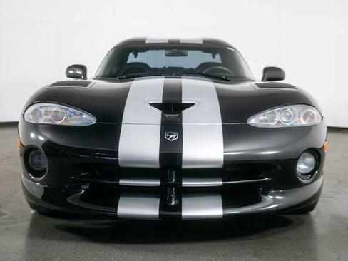 Used 1999 Dodge Viper GTS RWD image 3