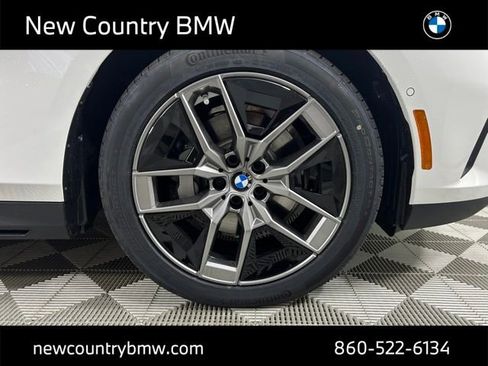 New 2026 BMW 530i xDrive w/ Premium Package image 9