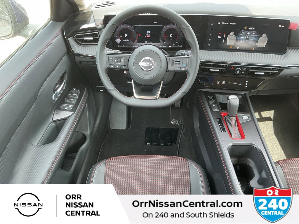 Used 2025 Nissan Kicks SR FWD image 14