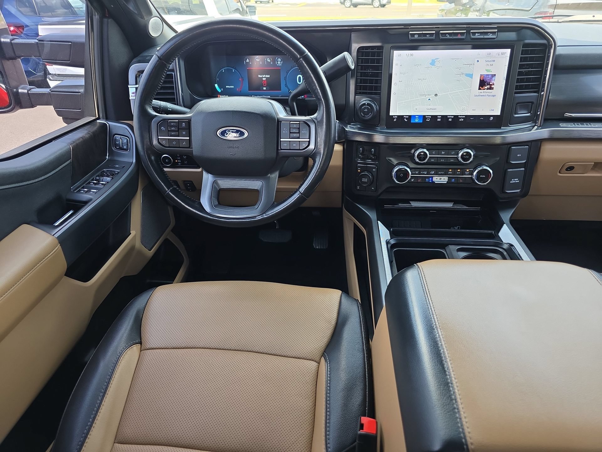 Used 2023 Ford F250 Lariat w/ Lariat Ultimate Package AWD/4WD image 14