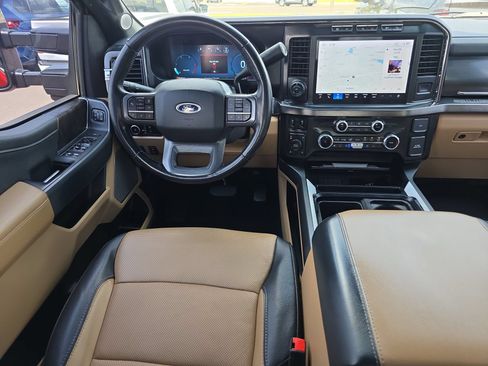 Used 2023 Ford F250 Lariat w/ Lariat Ultimate Package AWD/4WD image 14