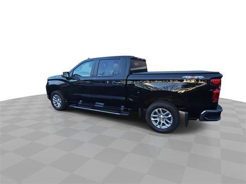 Used 2023 Chevrolet Silverado 1500 LT image 6