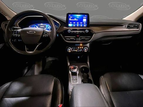 Used 2020 Ford Escape Titanium FWD image 20
