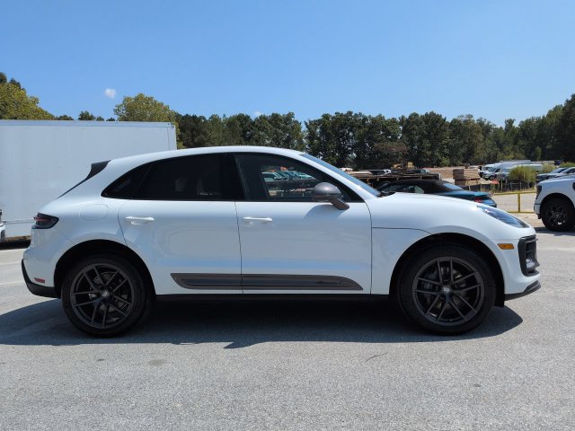 Used 2023 Porsche Macan Turbo AWD/4WD image 3