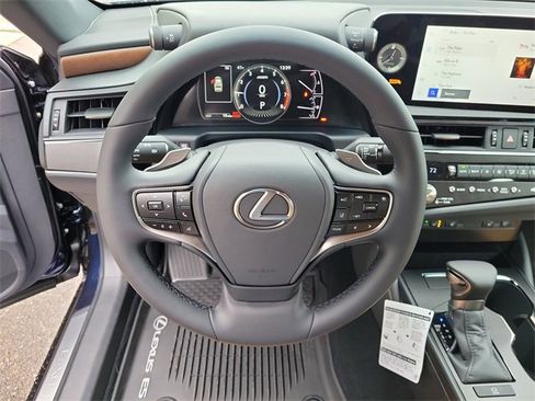 New 2025 Lexus ES 350 w/ Premium Package image 21