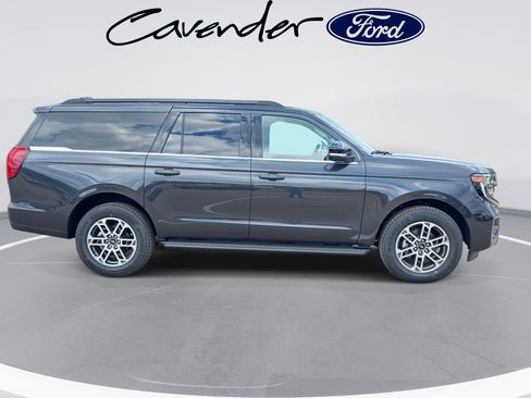 New 2025 Ford Expedition Max Active image 11