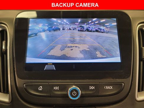 Used 2020 Chevrolet Malibu LS image 14