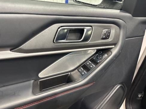 Used 2025 Ford Explorer ST AWD/4WD image 8
