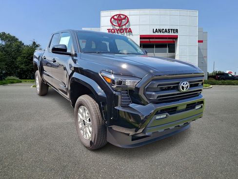 New 2025 Toyota Tacoma SR5 image 1