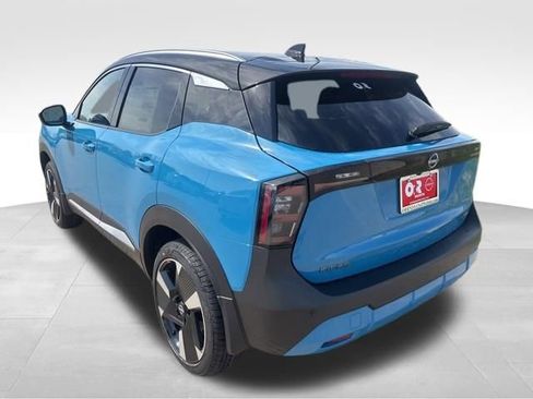 New 2026 Nissan Kicks SR FWD image 4