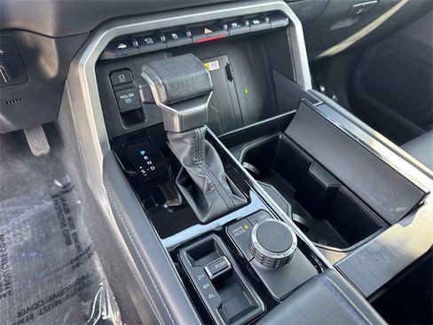 Used 2023 Toyota Sequoia 4WD image 28