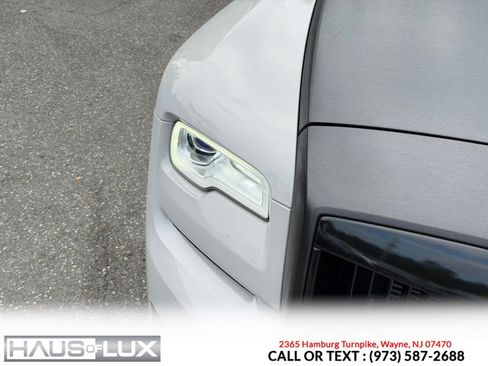 Used 2018 Rolls-Royce Ghost RWD image 14
