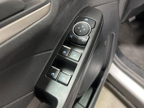 Used 2022 Ford Escape SE w/ Convenience Package image 19